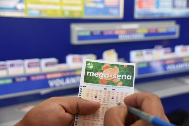 Mega-Sena 2706: sorteio desta quinta (28) tem prêmio estimado em R$ 4 milhões Mega-Sena 2706: sorteio desta quinta (28) tem prêmio estimado em R$ 4 milhões