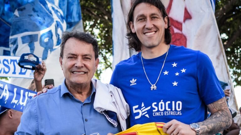 Pedro Lourenço diz quantos reforços O Cruzeiro deverá contratar nesta janela Pedro Lourenço diz quantos reforços O Cruzeiro deverá contratar nesta janela