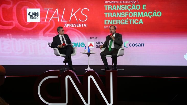 Buscaremos desenvolvimento sustentável “sem exageros”, diz Silveira Buscaremos desenvolvimento sustentável “sem exageros”, diz Silveira