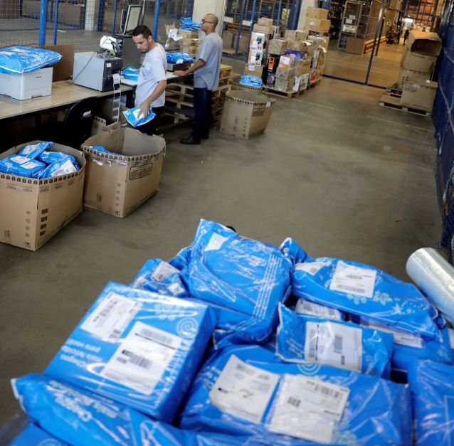 Ações do Magazine Luiza disparam mais de 10% após anúncio de parceria com Aliexpress Ações do Magazine Luiza disparam mais de 10% após anúncio de parceria com Aliexpress
